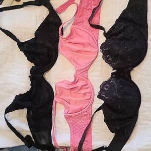 3 bras for 1 price. 36c Victoria's secret,  pink and felina